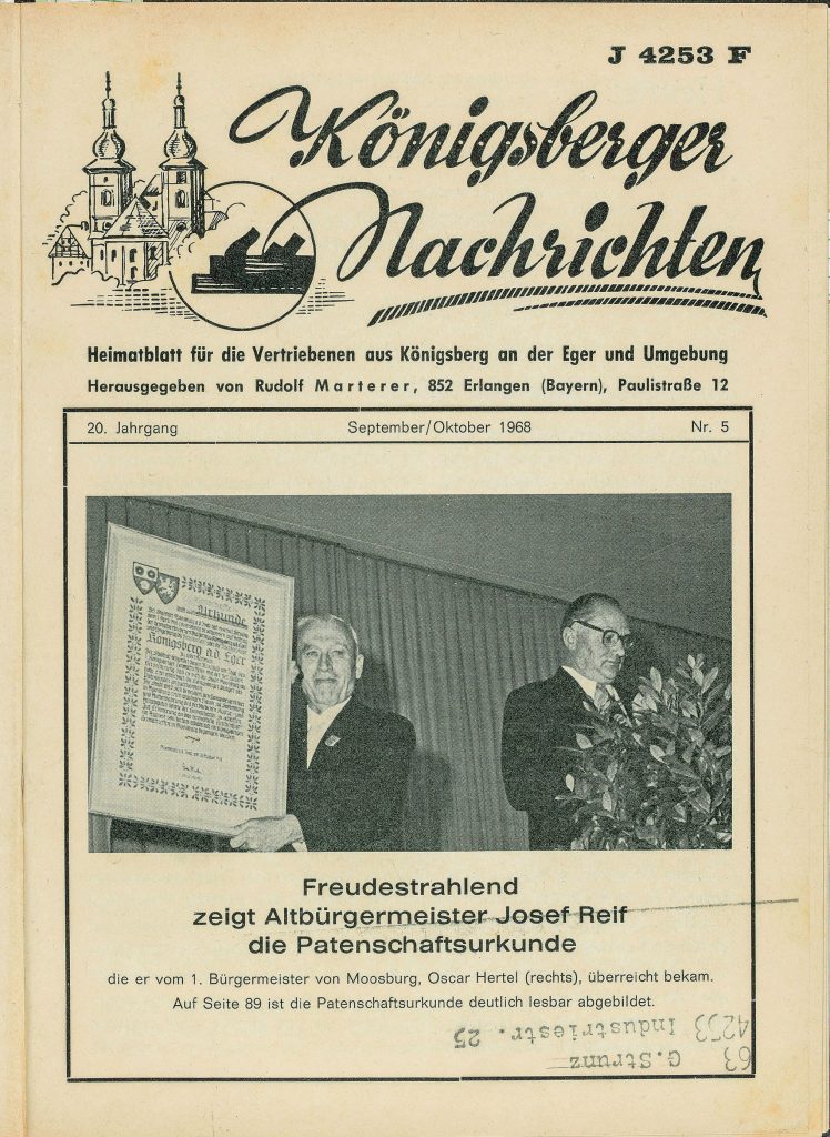 Überreichung der Urkunde zur Patenschaft von der Stadt Moosburg mit der Tischlerstadt Königsberg a.d. Eger. Königsberger Nachrichten, 20. Jahrgang, Nr. 5 September / Oktober J 4253 F Stalag-Neustadt-Museum